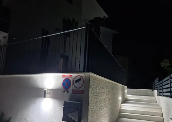 Lana, 5 Sterne Apartament *